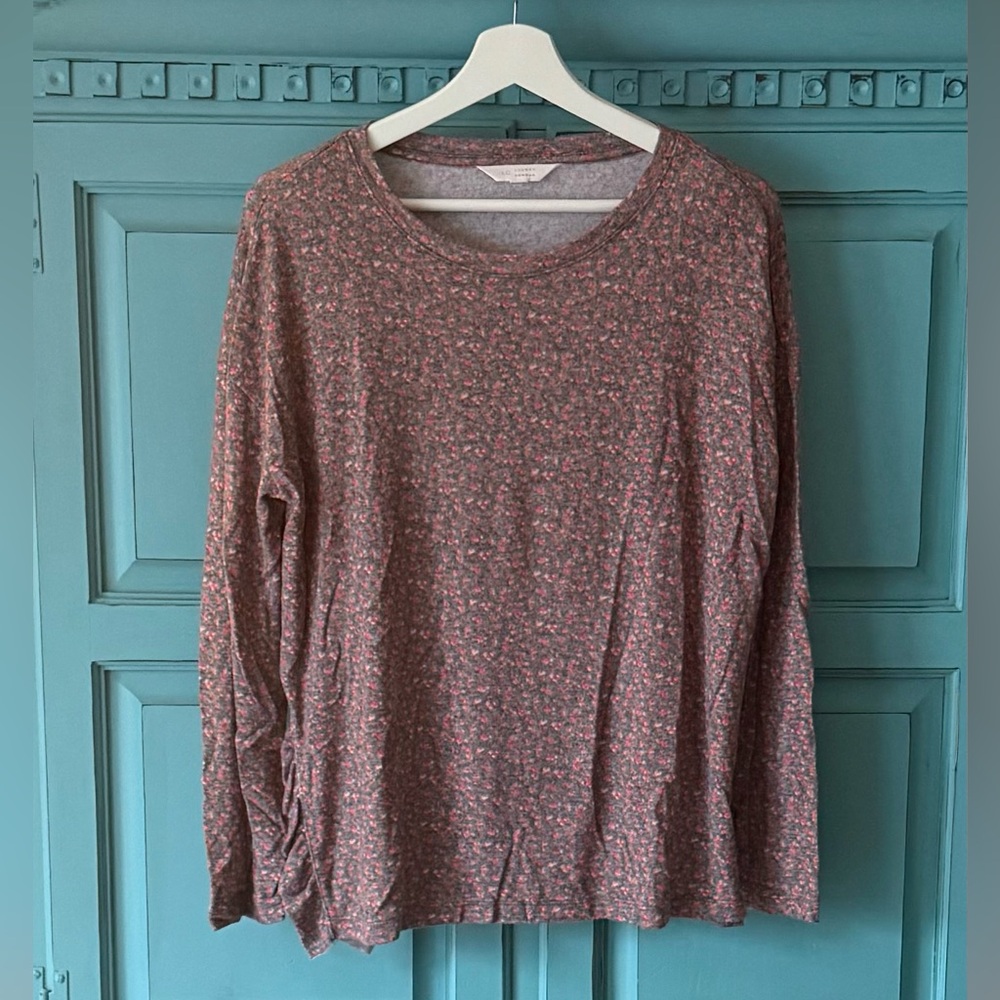 Lauren Conrad Lightweight Sweater